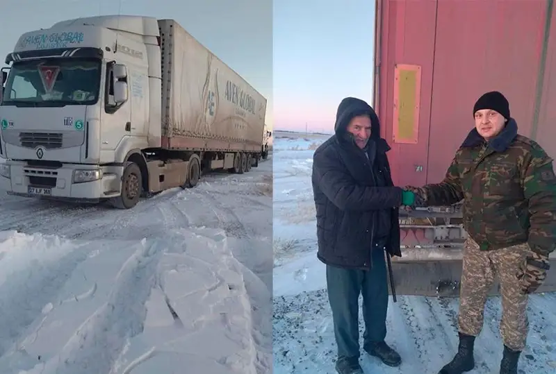 Костанайские спасатели вызволили из снежного перемета фуру из Турции