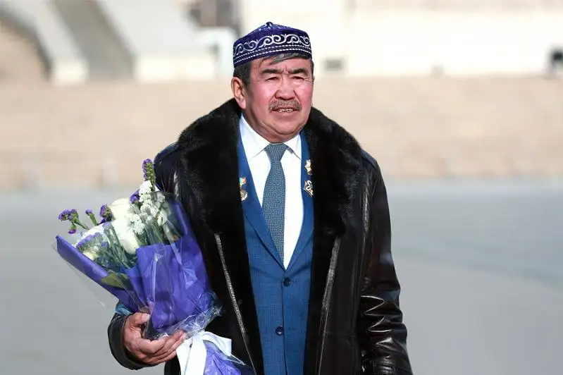 ءشارىپ ءسايپىعالي ۇلى «موڭعول ەلىنە ەڭبەك سىڭىرگەن قايراتكەر» اتاعىمەن ماراپاتتالدى