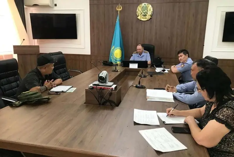 Как помочь потерявшимся людям, предложили жамбылские волонтеры полицейским