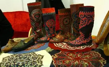 قازاق حالقىندا ەتىكشىلىك ونەر ەجەلدەن جاقسى دامىعان