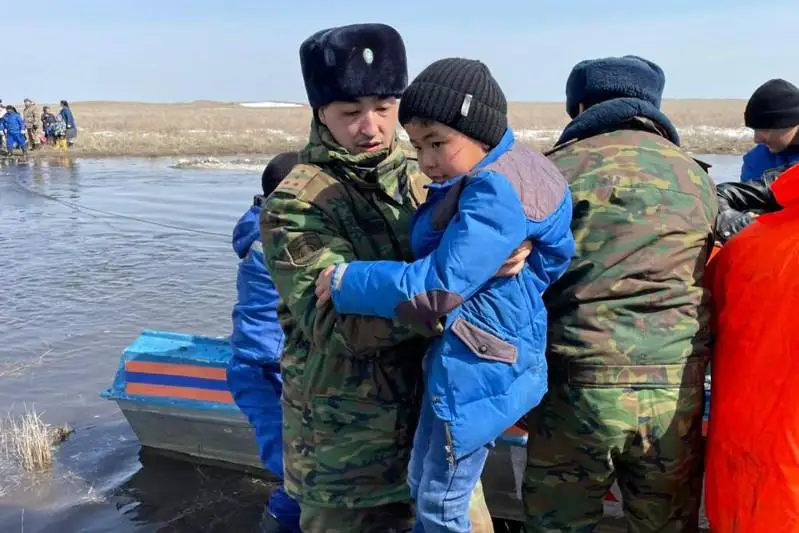 Акмолинские спасатели работают в круглосуточном режиме