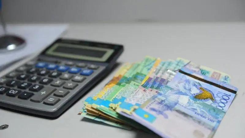 ەڭ تومەنگى جالاقىنىڭ ۇلعايۋى قانشا ادامنىڭ تابىسىنا اسەر ەتەدى