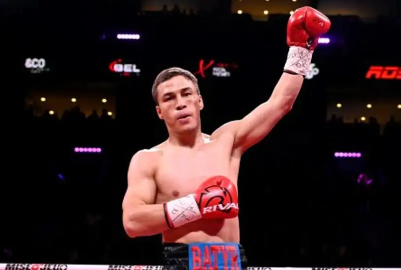 Боксер Батыр Джукембаев официально получил долгожданный бой за титул WBC в Казахстане