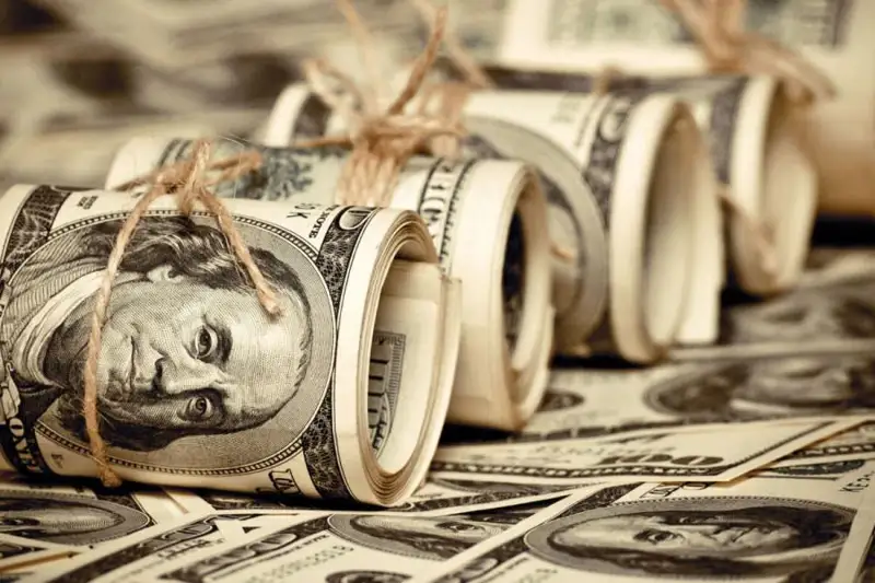 الەمدەگى ميلليونەرلەردىڭ جالپى بايلىعى 79,6 تريلليون دوللارعا جەتتى