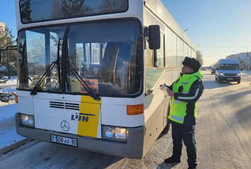 Свыше 200 нарушений в работе водителей автобусов выявили в Костанае
