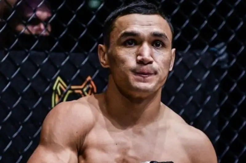 Казахстанский боец Кайрат Ахметов проведет бой на турнире ONE FC в Сингапуре