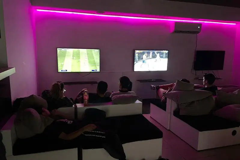 16 столичных заведений нарушили режим карантина за три дня