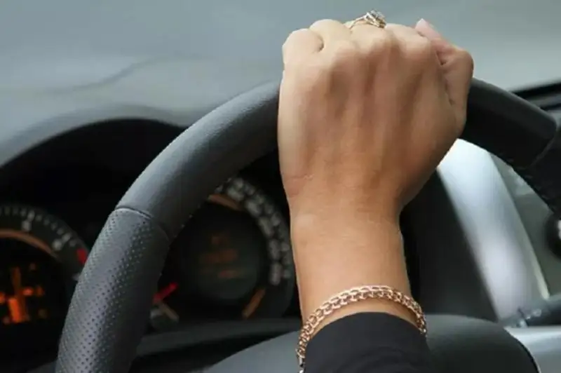 Установлена женщина-водитель, сбившая подростка в Атырау