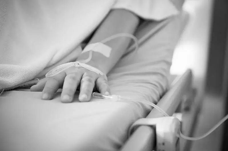 18 человек скончались за сутки от коронавируса и пневмонии