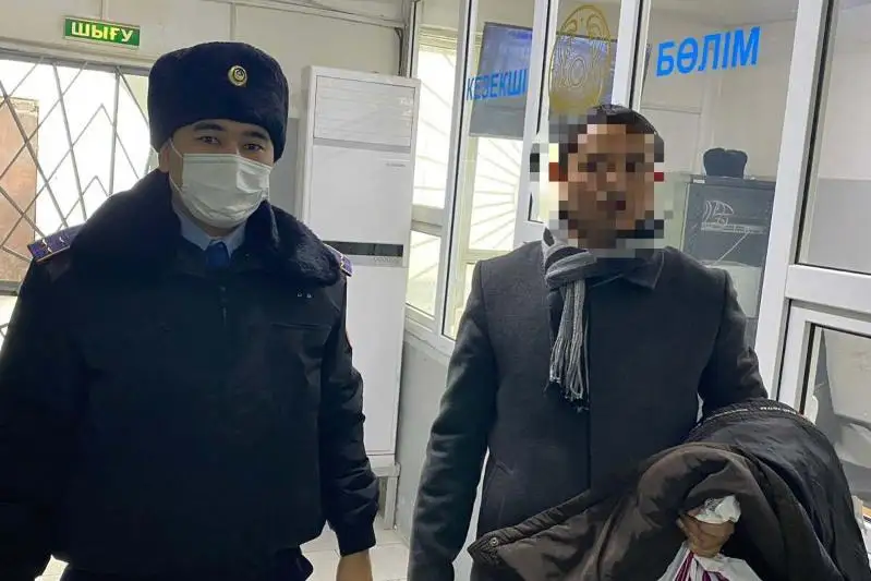 Выдворенный из страны иностранец изменил паспортные данные и вернулся в Казахстан