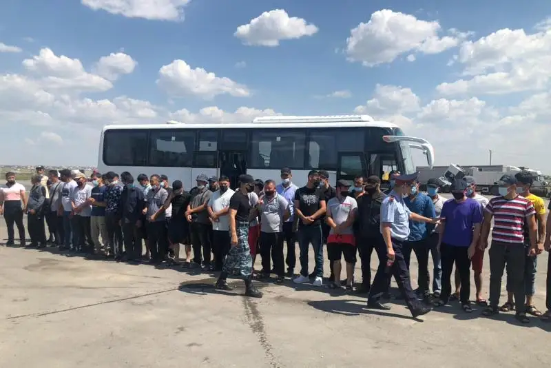 Операция «Мигрант»: 210 иностранцев выдворены из Казахстана