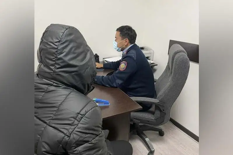 На 1,8 млн тенге обманул мошенник жителя Жаркента