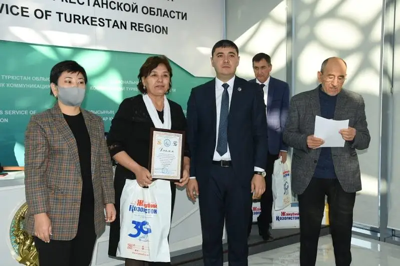 Táýelsizdiktiń 30 jyldyǵyna arnalǵan «Jyr juldyzdary» múshaırasy ótti