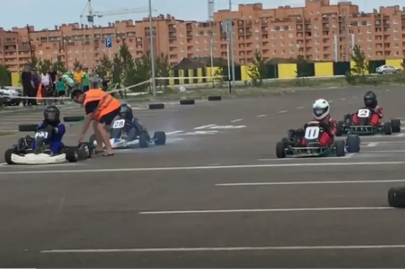 Карагандинские гонщики стали первыми на чемпионате РК по картингу