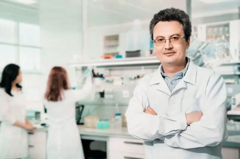 Коронавирус: насколько эффективна китайская вакцина и есть ли другие способы победить болезнь