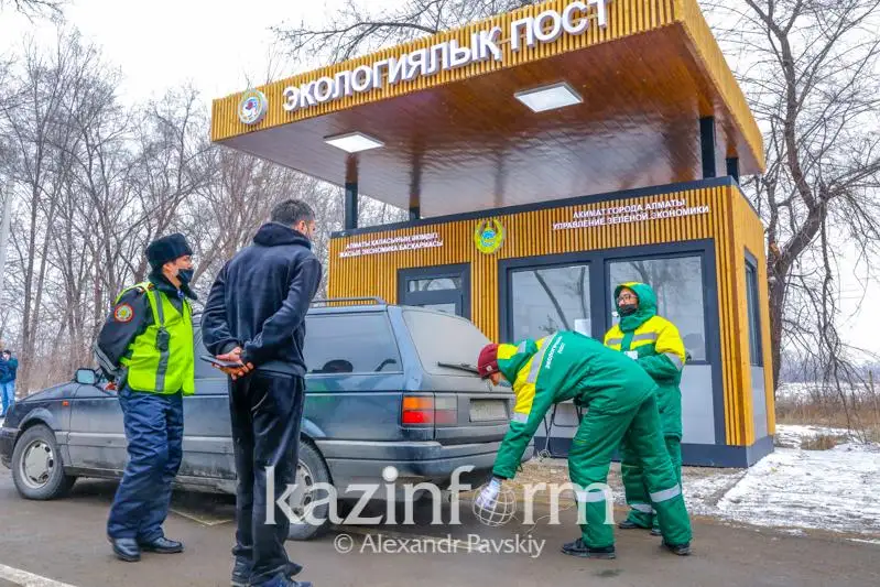 Экопосты в Алматы: водителей оштрафовали на более 214 млн тенге