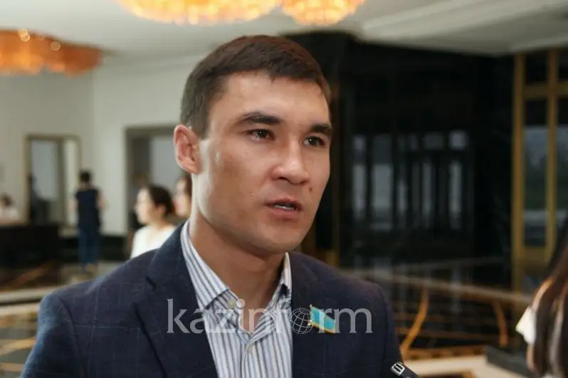 О положительных новостях в казахстанском спорте рассказал Серик Сапиев