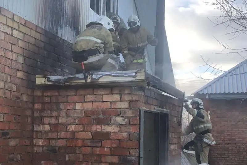 Пять пожаров произошло в ВКО за два дня