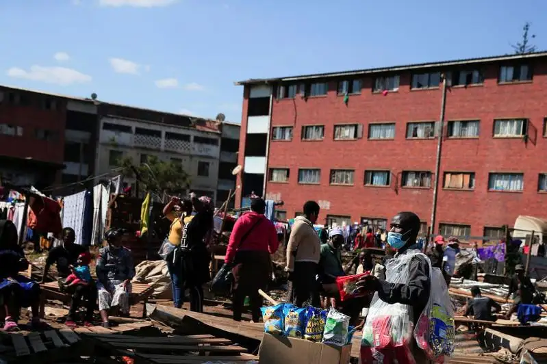 Омикрон-штамм обнаружен в 57 странах мира – ВОЗ