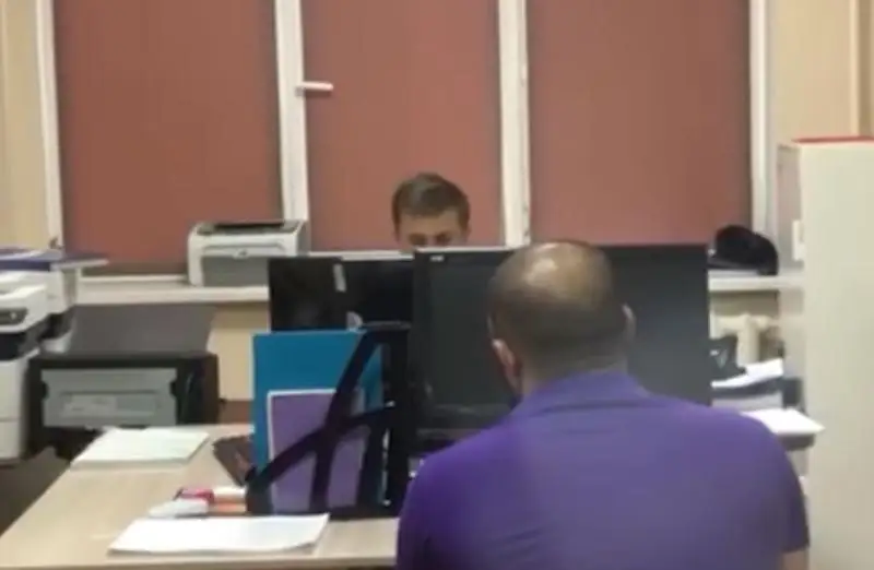 Алматинец расцарапал машину брата главы управления Антикора: его задержали