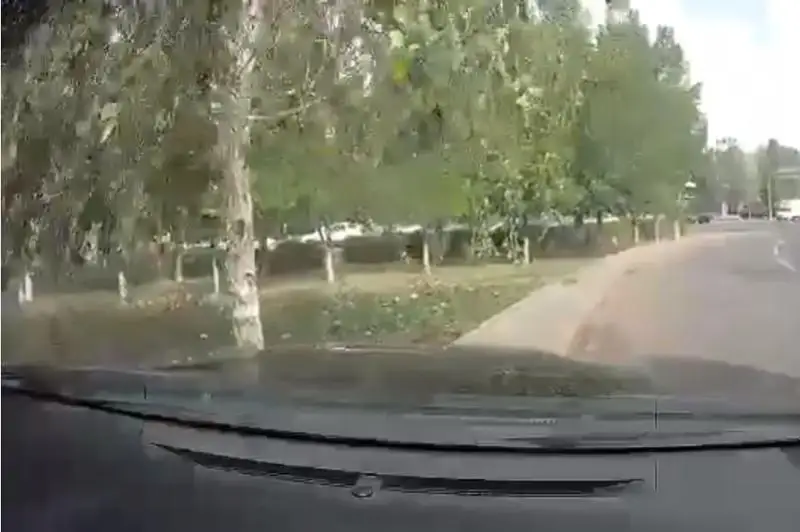 Пьяный автомойщик угнал и разбил машину клиента в Нур-Султане