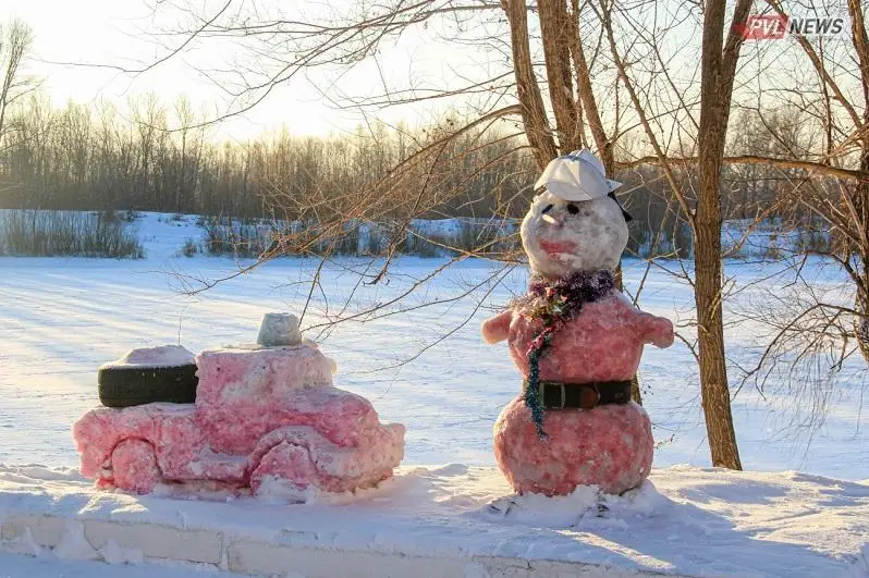 Пожарных-снеговиков слепили в Павлодарской области