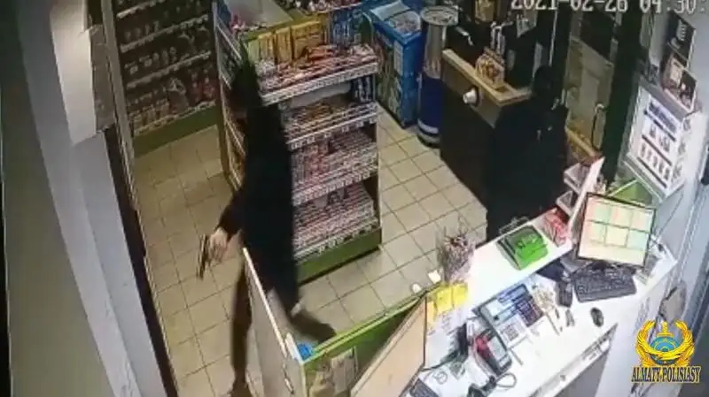 Almatyda janarmaı beketine qaraqshylyq shabýyl jasaldy