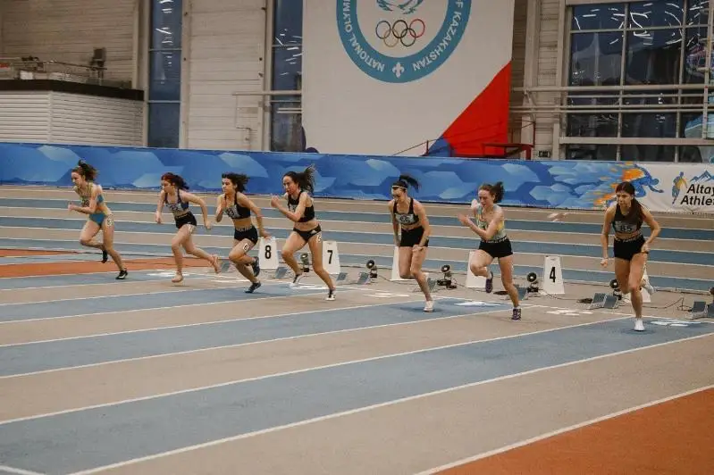 Более 300 легкоатлетов выступили на двух турнирах в Усть-Каменогорске