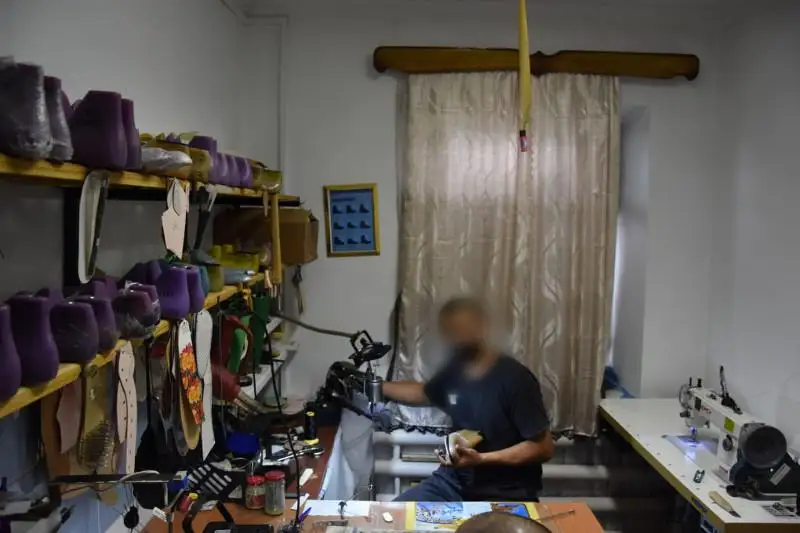 Созданную карагандинскими осужденными обувь планируют вывести на мировой рынок