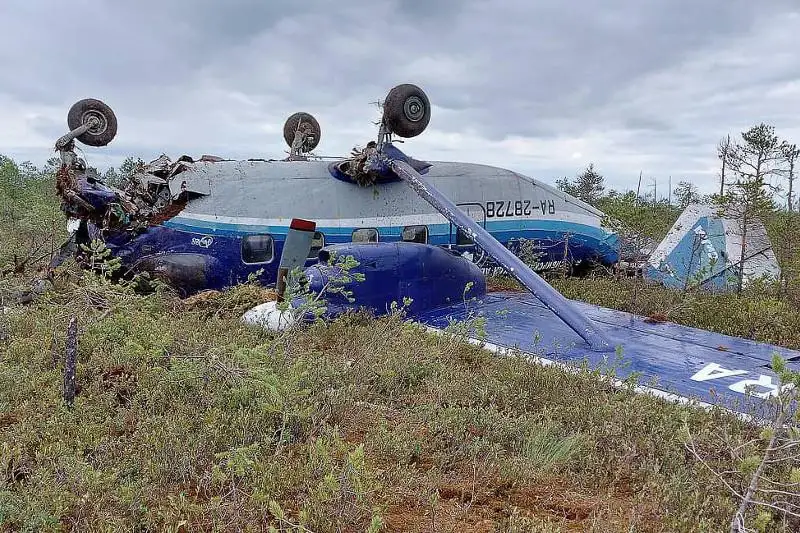 Стало известно о состоянии пострадавших при жесткой посадке Ан-28 в Томской области