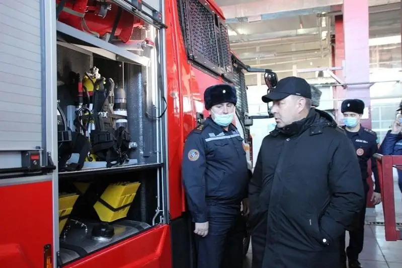 Задачи по уменьшению количества ЧС поставил Юрий Ильин спасателям Карагандинской области
