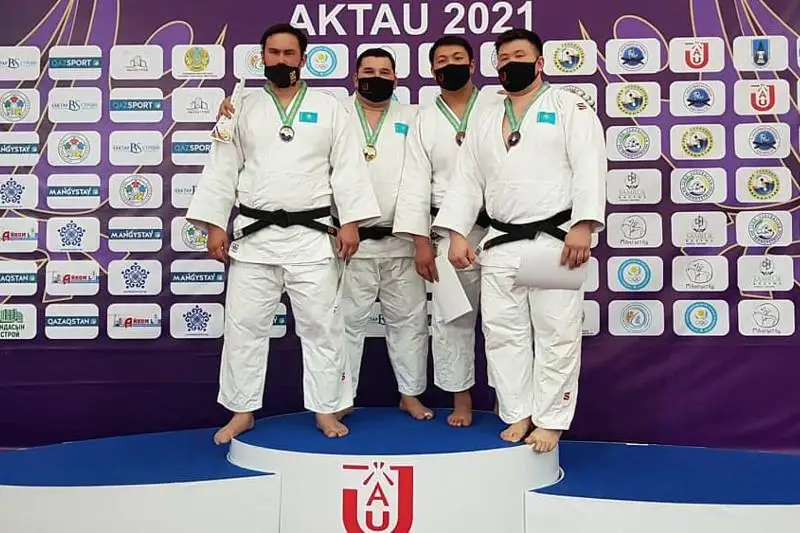 Qazaqstandyq dzıýdoshysy Azııa kýbogynda altyn medal jeńip aldy