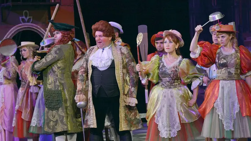 Qaraǵandy mýzykalyq komedııa teatry «Astana Opera» sahnasynda óner kórsetedi