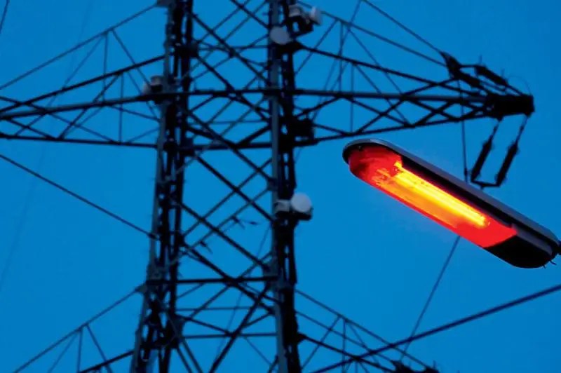 Отключение электроэнергии в Бостандыкском районе объяснили в Алматы