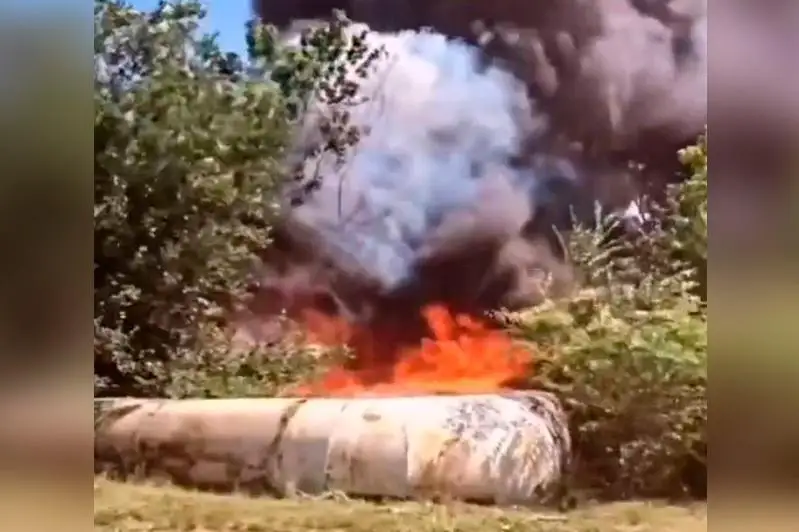 Теплотрасса горела в Павлодаре