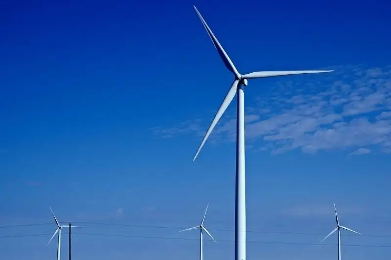 О развитии ветроэлектростанций рассказал аким Костанайской области