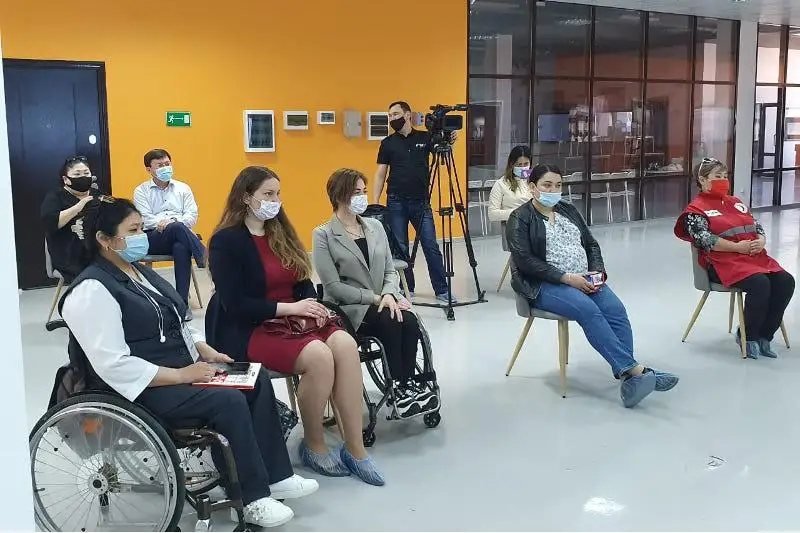 В Атырау специалисты из Беларуси подготовили инструкторов по реабилитации людей с инвалидностью