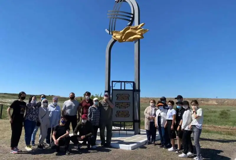 Qaraǵandylyq etnomádenı birlestikter Spassk memorıalynda senbilik ótkizdi