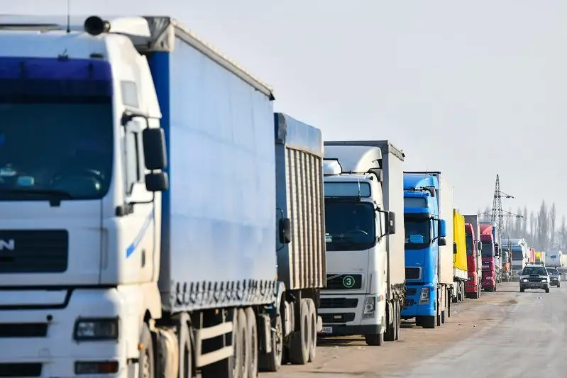 Ставки сбора для иностранных перевозчиков планируют повысить в РК