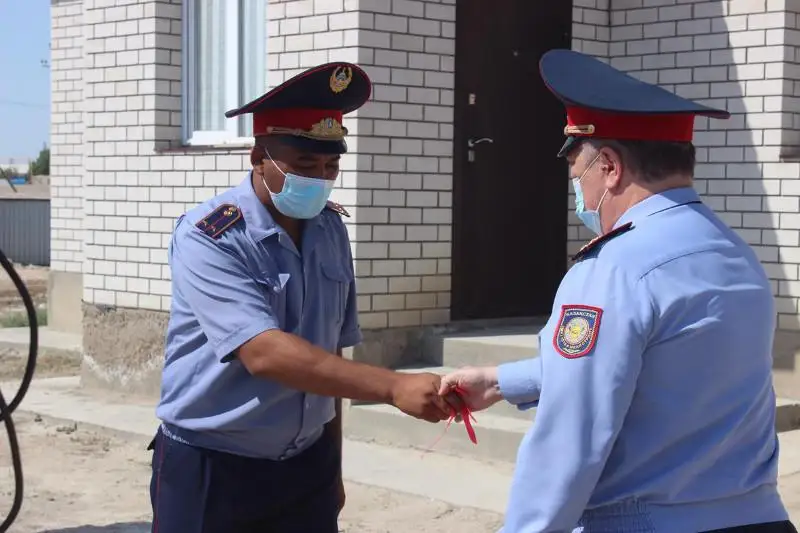 Участковые пункты полиции с квартирами для инспекторов строят в Атырау
