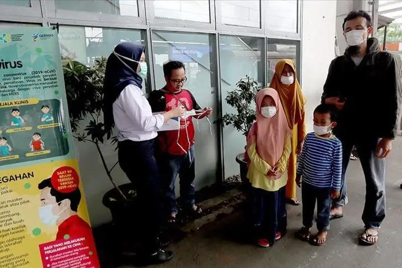 Koronavırýs: Indonezııa shekteýlerdi 16 tamyzǵa deıin uzartty