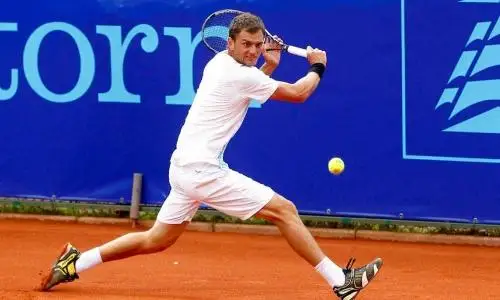 Александр Недовесов не смог пробиться в четвертьфинал турнира ATP в Кицбюэле