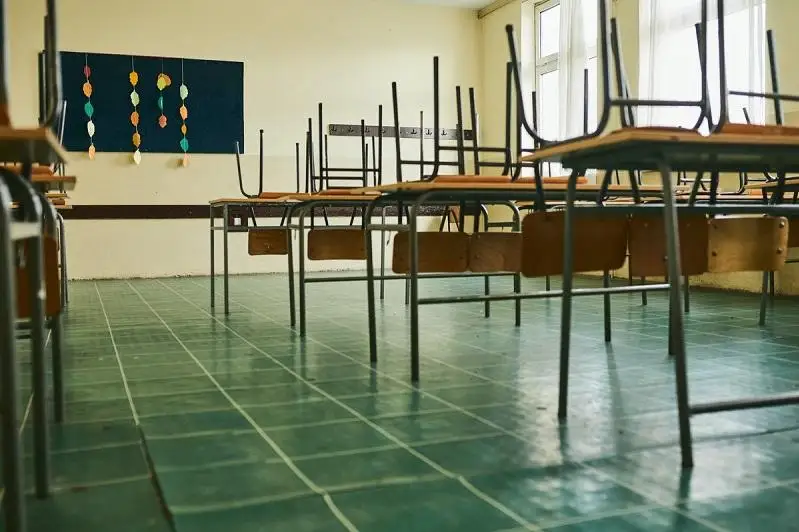 Около 20 школ закрылись из-за коронавируса в Азербайджане