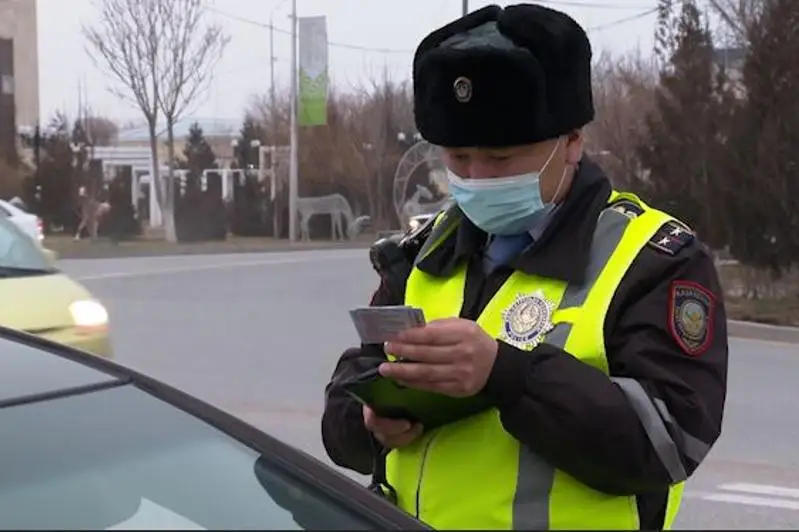 Более 850 правонарушений на блокпостах выявили в Туркестанской области