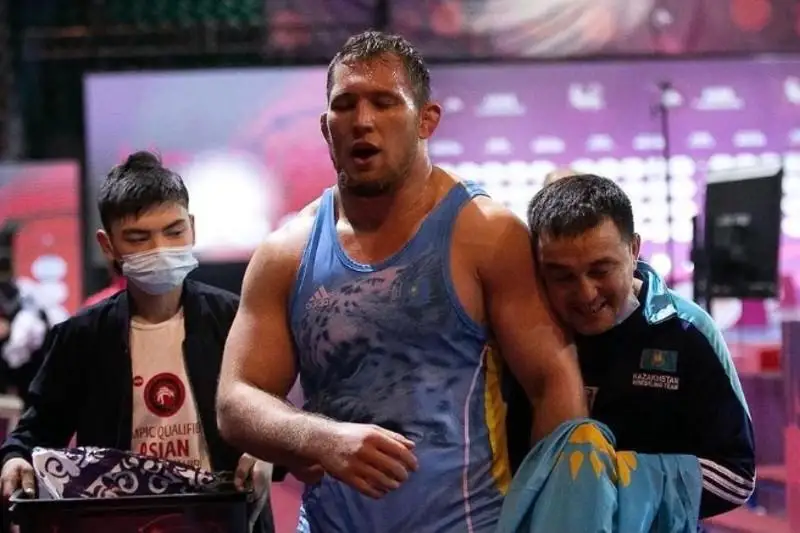 Олег Болтин вышел в полуфинал Чемпионата мира по вольной борьбе