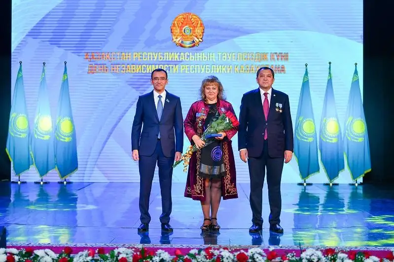 Спикер Сената вручил государственные награды жителям Мангистауской области