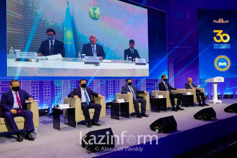 I Международный форум молодых ученых стартовал в Алматы