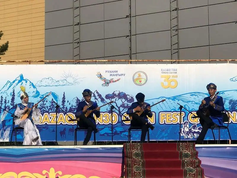 Фестиваль казахских народных инструментов проходит в Костанае