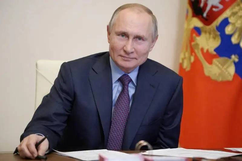 Россия заинтересована в развитии Казахстаном собственных компетенций в космосе – Владимир Путин