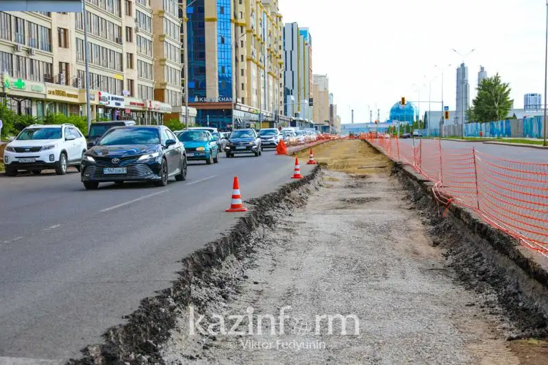 Более 400 обследований столичных дорог провели полицейские